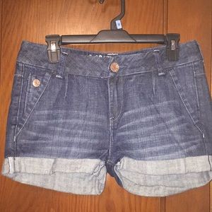 Cuffed Jean shorts
